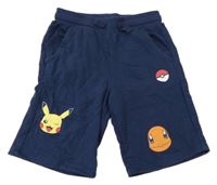 Tmavomodré teplákové kraťasy s pokémony C&A