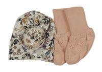 2set -  bílá květovaná čepice s uzlem + pletené capáčky 