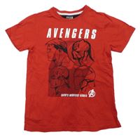 Červené tričko s Avengers MARVEL