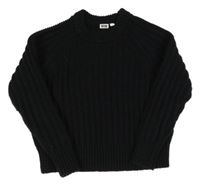 Černý svetr Uniqlo