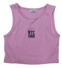 Lila žebrovaný crop top s nápisem Primark