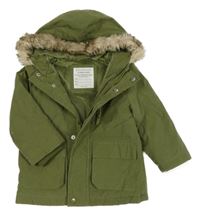 Khaki šusťáková zateplená bunda s kapucí s kožešinou Primark