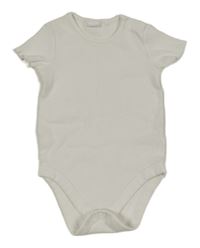 Bílé žebrované body F&F