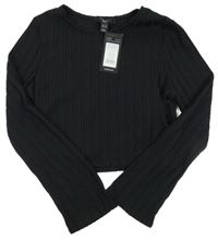 Nové - černé žebrované crop triko se všitým topem New Look