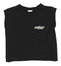 Tmavošedý crop top s nápisem Bershka